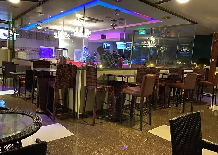 Grand Diamond Hotel Trinidad