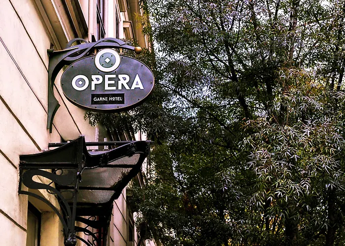 Hotel Opera Garni