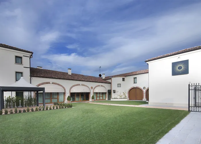 Villa Solaris Hotel&Residence