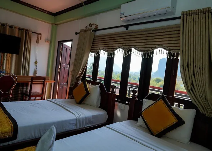 Bountang Mountain View Riverside Hotel