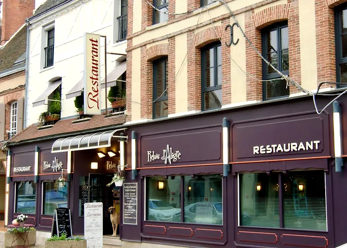 LOGIS Hotel-Restaurant Le Relais d'Aligre