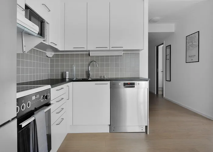 Forenom Hotels & Apartments Flemingsberg - 10Min From Aelvsjoe