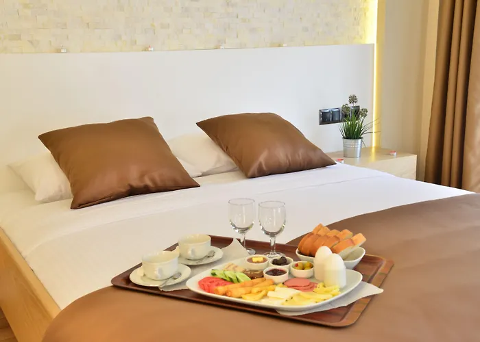 Inanlar Deluxe Hotel & Bungalow