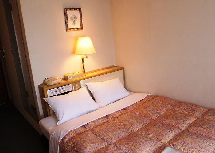 Hotel Palace Inn Toyota