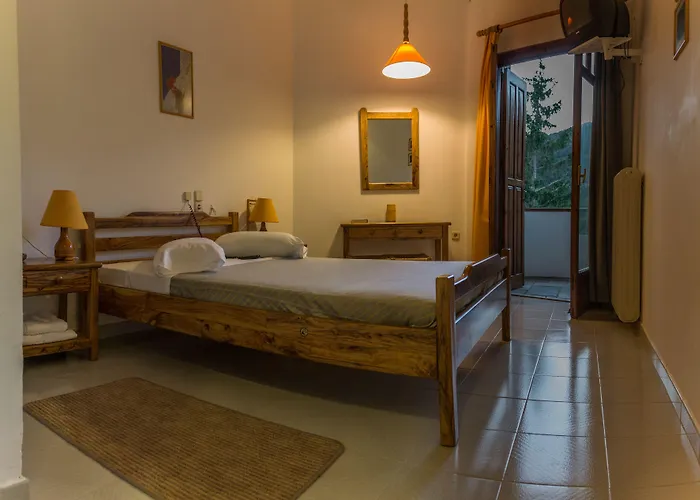 Neos Omalos Hotel