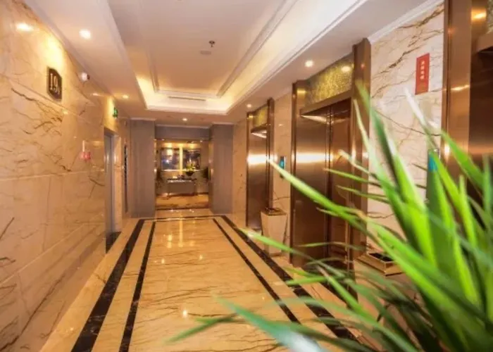 Days Hotel & Suites Shishi