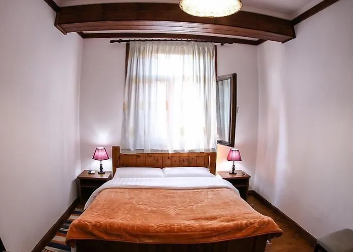 Hotel Bujtina E Bardhe