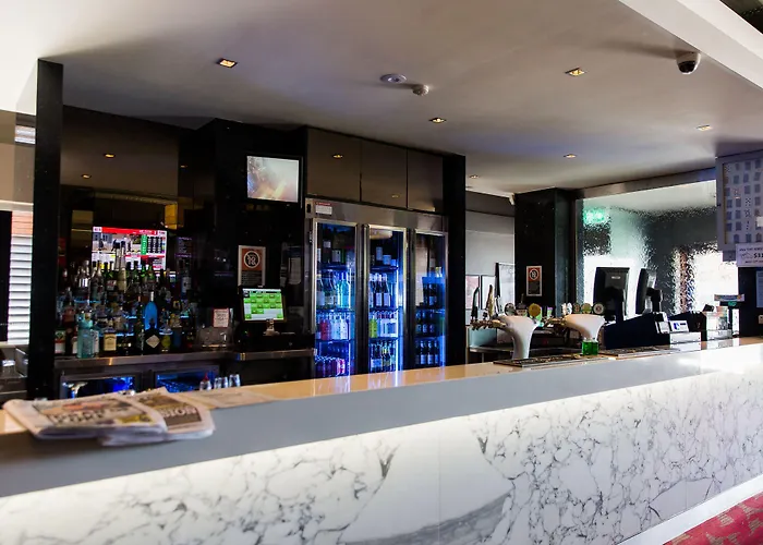 Nags Head Hotel