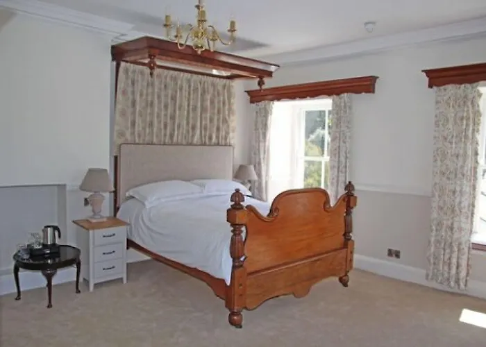 The Eagle House Hotel