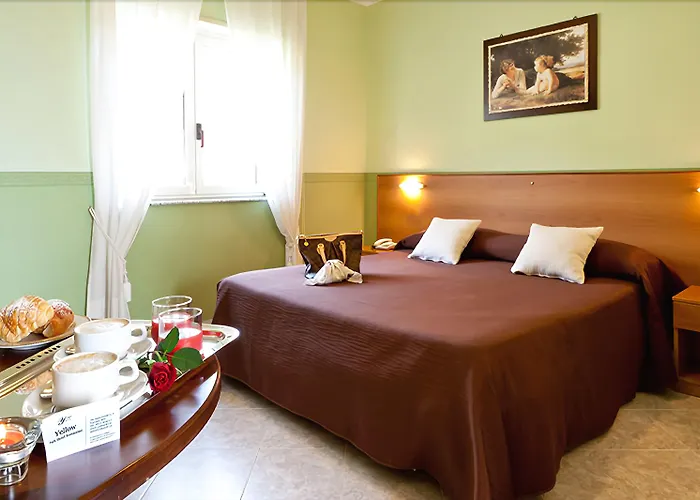 Yellow Park Hotel