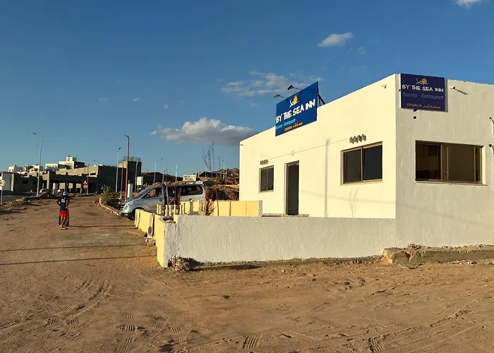 Camel Dive Club By The Sea Inn