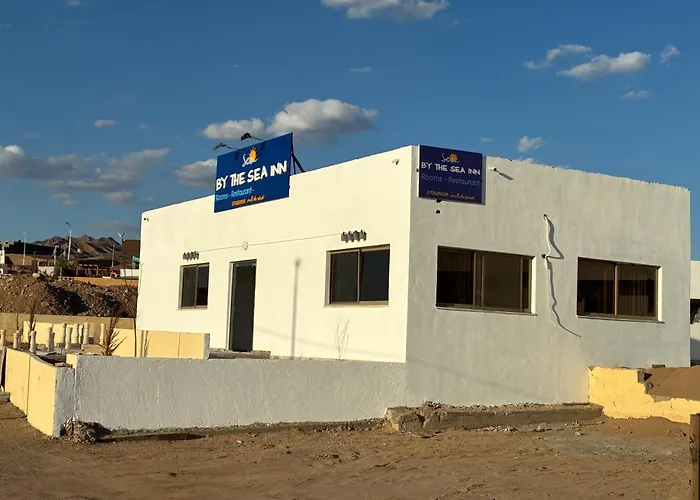 Camel Dive Club By The Sea Inn