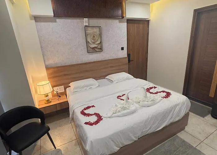 Reva Suites