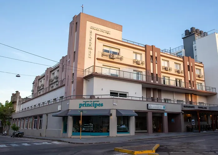 Gran Hotel Brisas del Hum