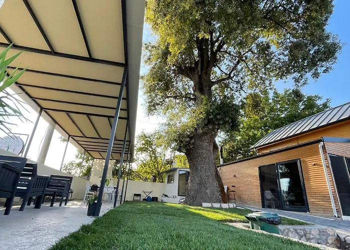 Mese Bungalov