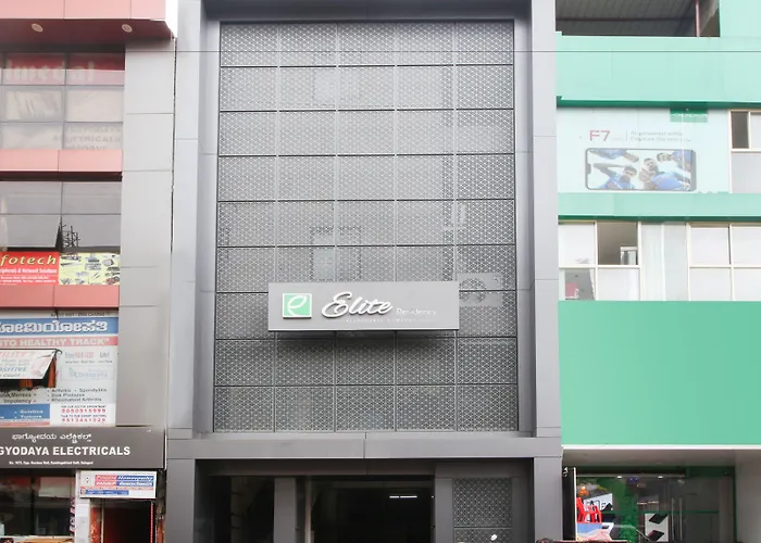 Treebo Elite Residency - 2 Kms From Railway Station