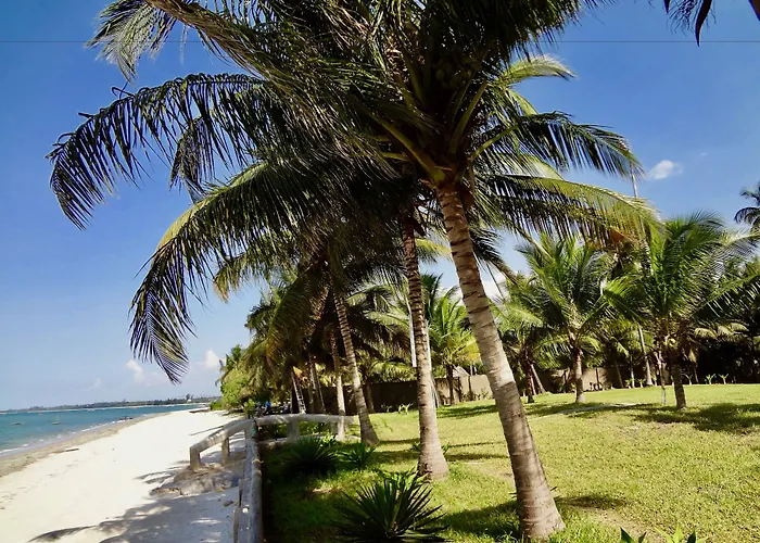 Oceanic Bay Hotel & Resort