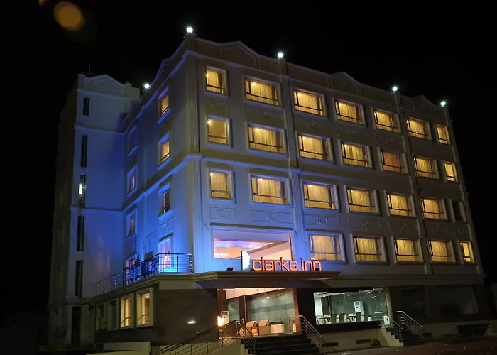 Grand Clarks Inn