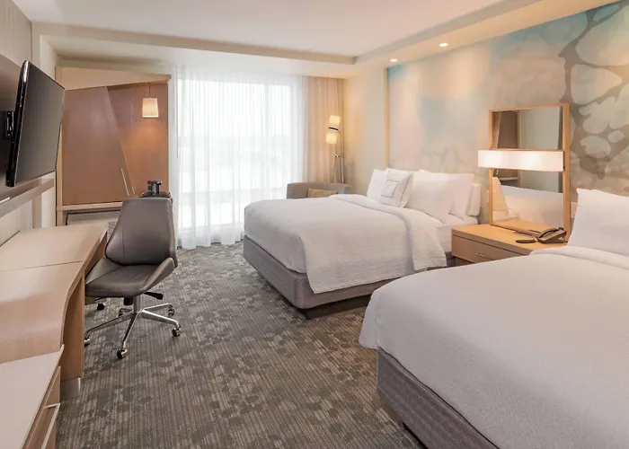 Courtyard By Marriott Burlington-Oakville