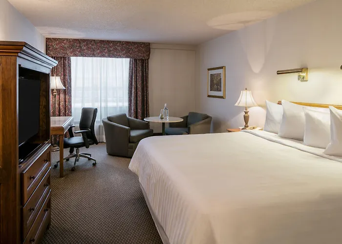 Hotels Gouverneur Montreal-Ile Charron