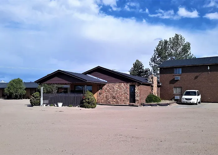 Oyo Hotel Cheyenne Wells - Us 40