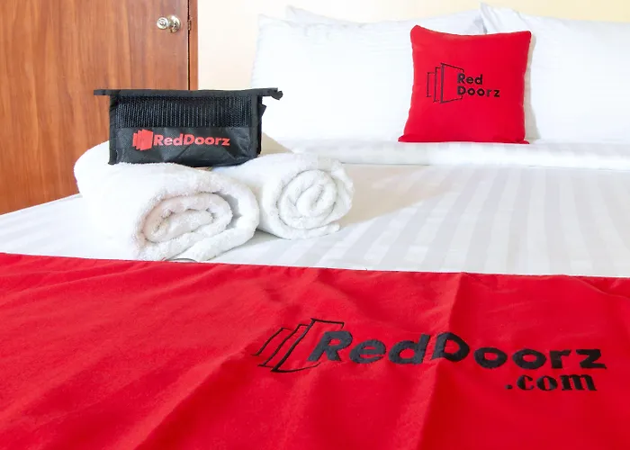Reddoorz @ Downtown Tacloban