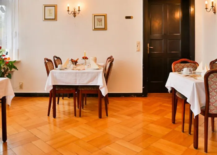 Hotel & Pension Villa Camenz