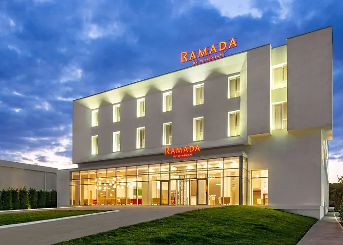 Ramada By Wyndham Targu Jiu