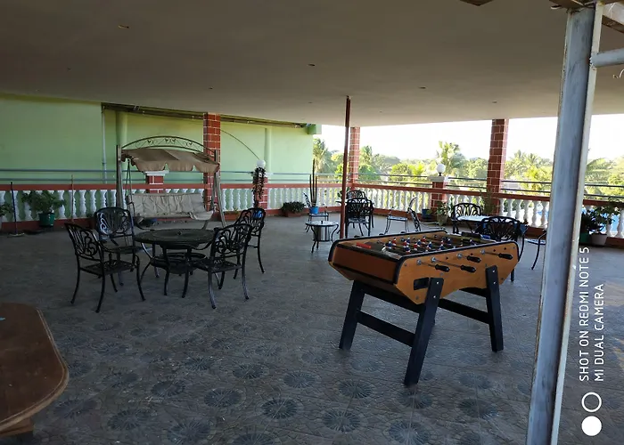 Hotel Golden House