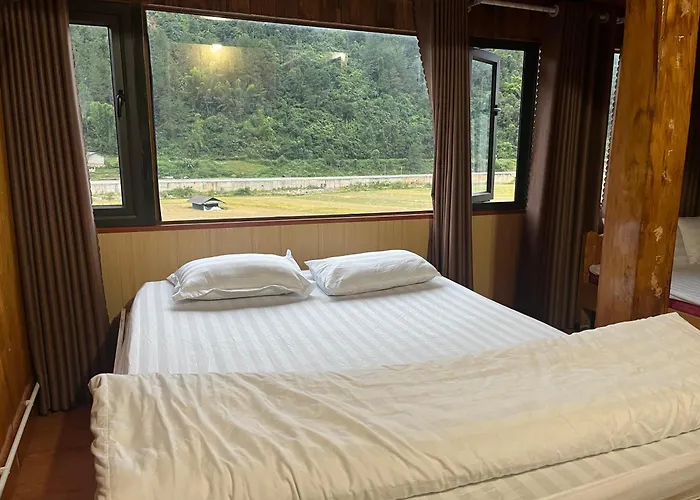 Homestay Hoa Thao - Bus ,Trek & Motorbike
