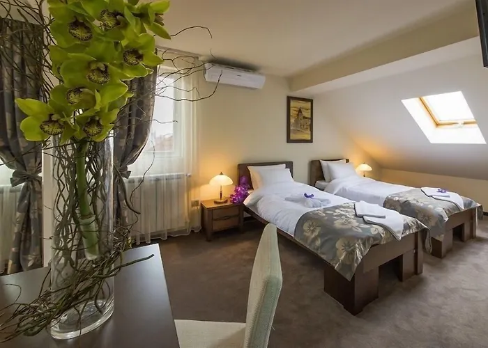 Garni Hotel Central Lux