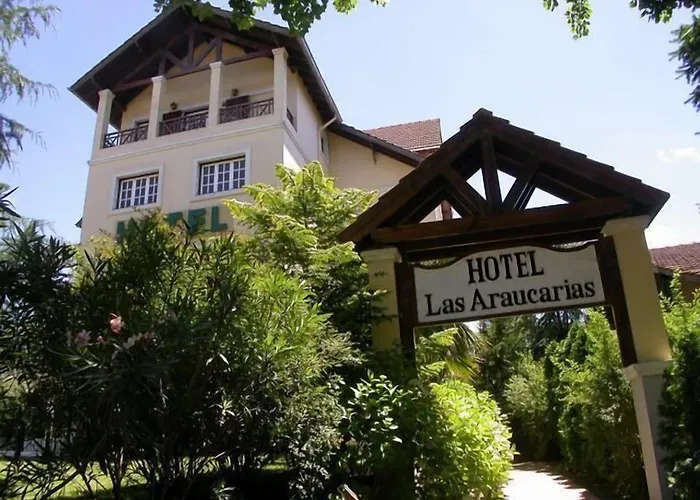 Las Araucarias