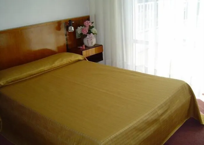 Hotel Morales