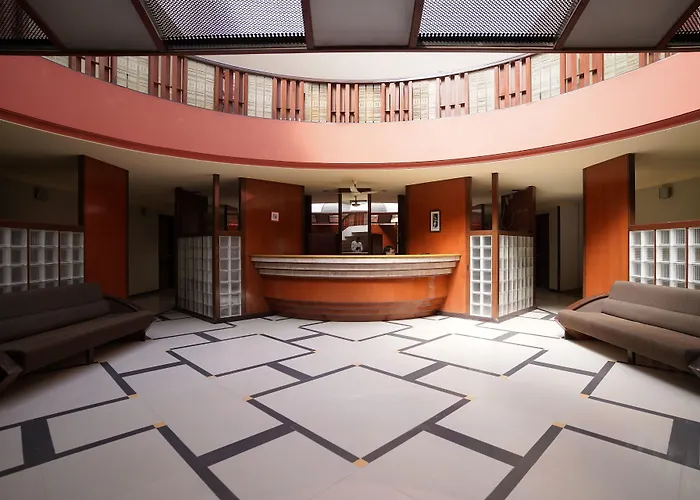 Hotel Metropolis