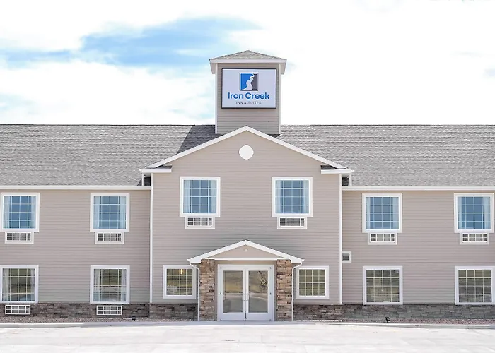 Iron Creek Inn & Suites