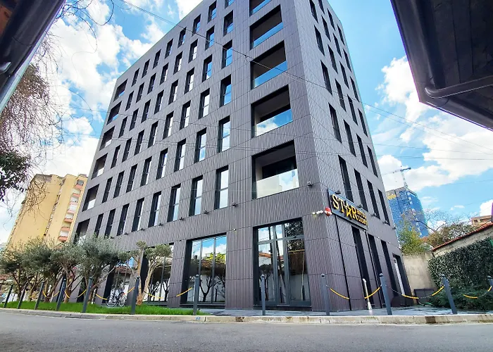 Starlight Hotel Tirana