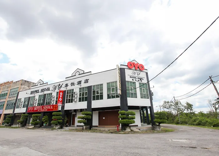 Oyo 89539 Hotel Siswa