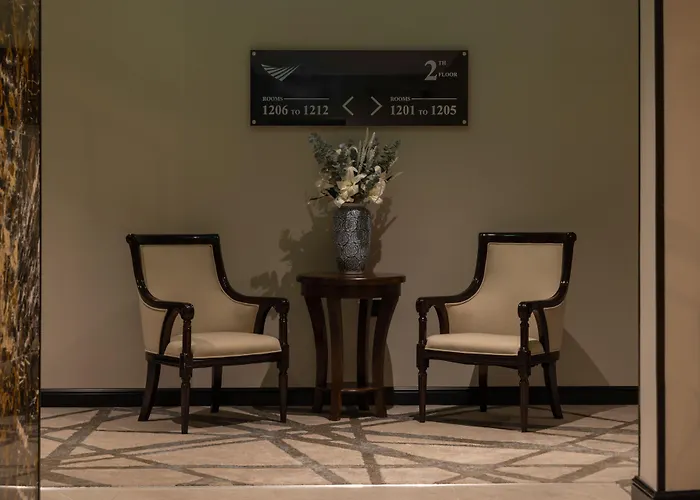 Skyline Hotel & Suites