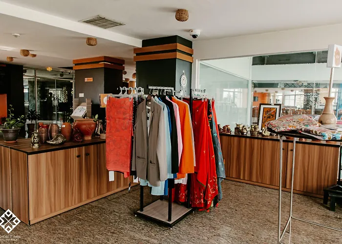 Jashore It Park Hotel And Resort