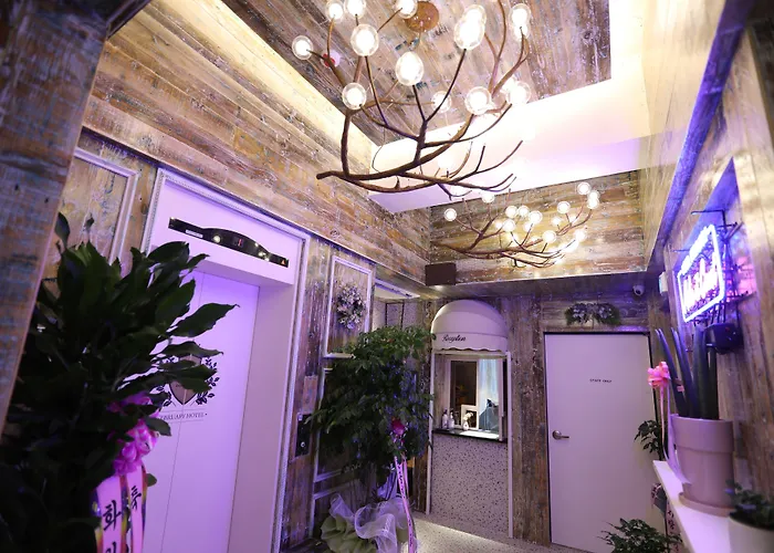 Daegu February Hotel Dongdaegustation