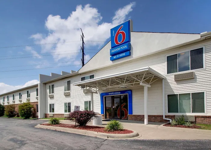 Motel 6-Altoona, IA - Des Moines East