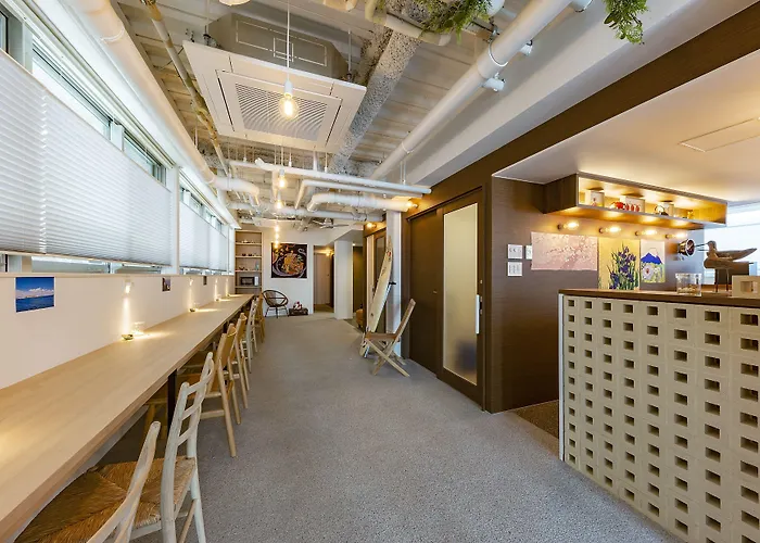Plat Hostel Keikyu Kamakura Wave