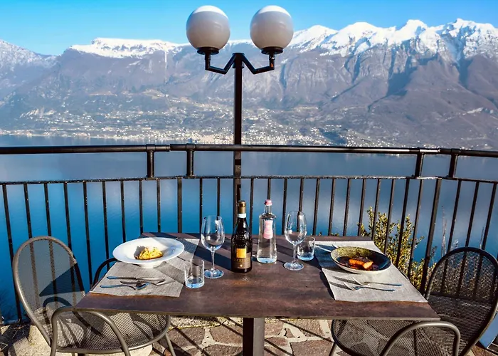 Terrazza del Brivido, Hotel Paradiso