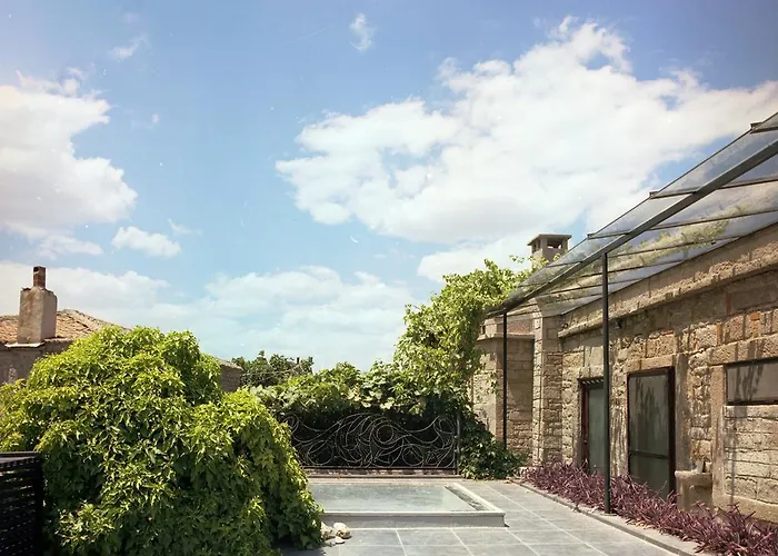 Assosyal Hotel