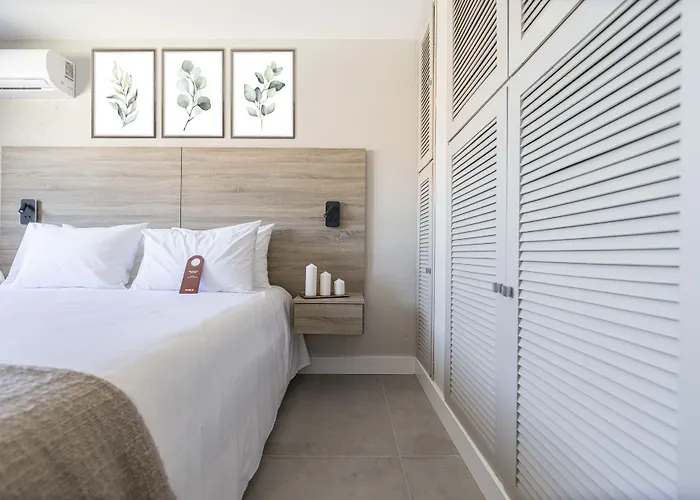 Hotel Montoya