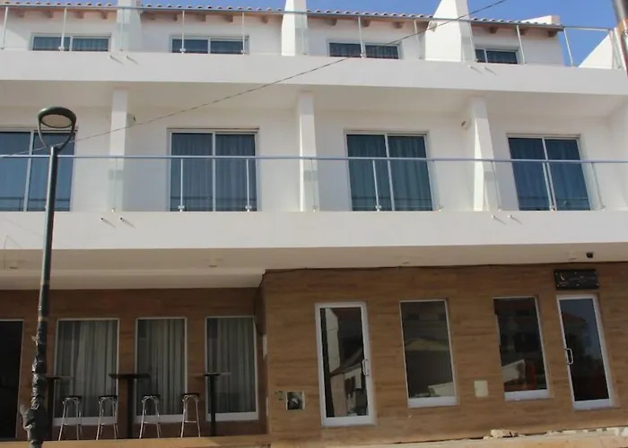 Ouril Hotel Julia