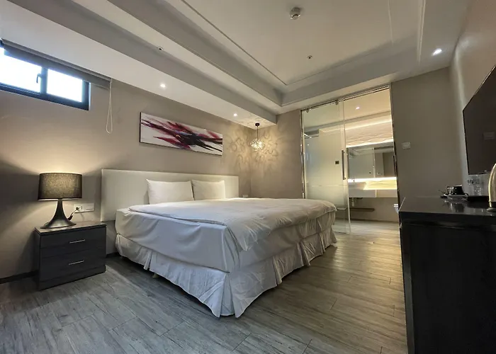 Royal Fine Hotel