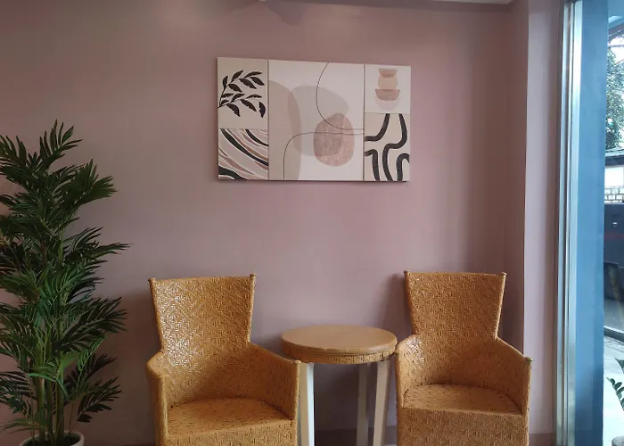 Glory Hotel Cubao