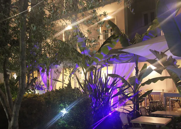 Hotel Bijou