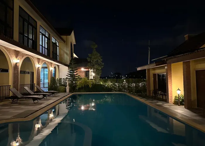 Cottagepine Rayong Resort&Cafe